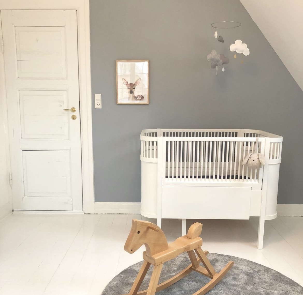 Møbler og andre træ-detaljer